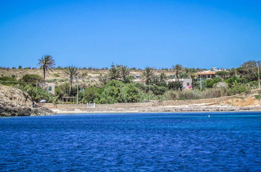 Spiaggia di Cala Francese a Lampedusa